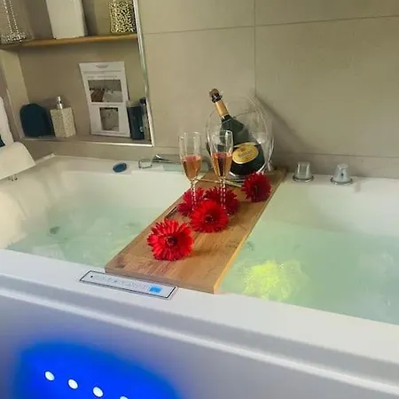 Maison Au Fil De L'eau