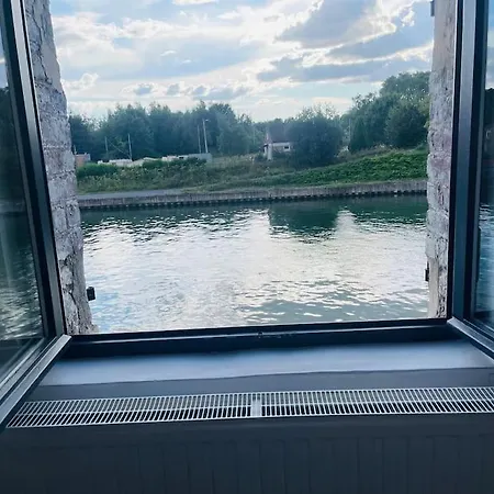 Maison Au Fil De L'eau *